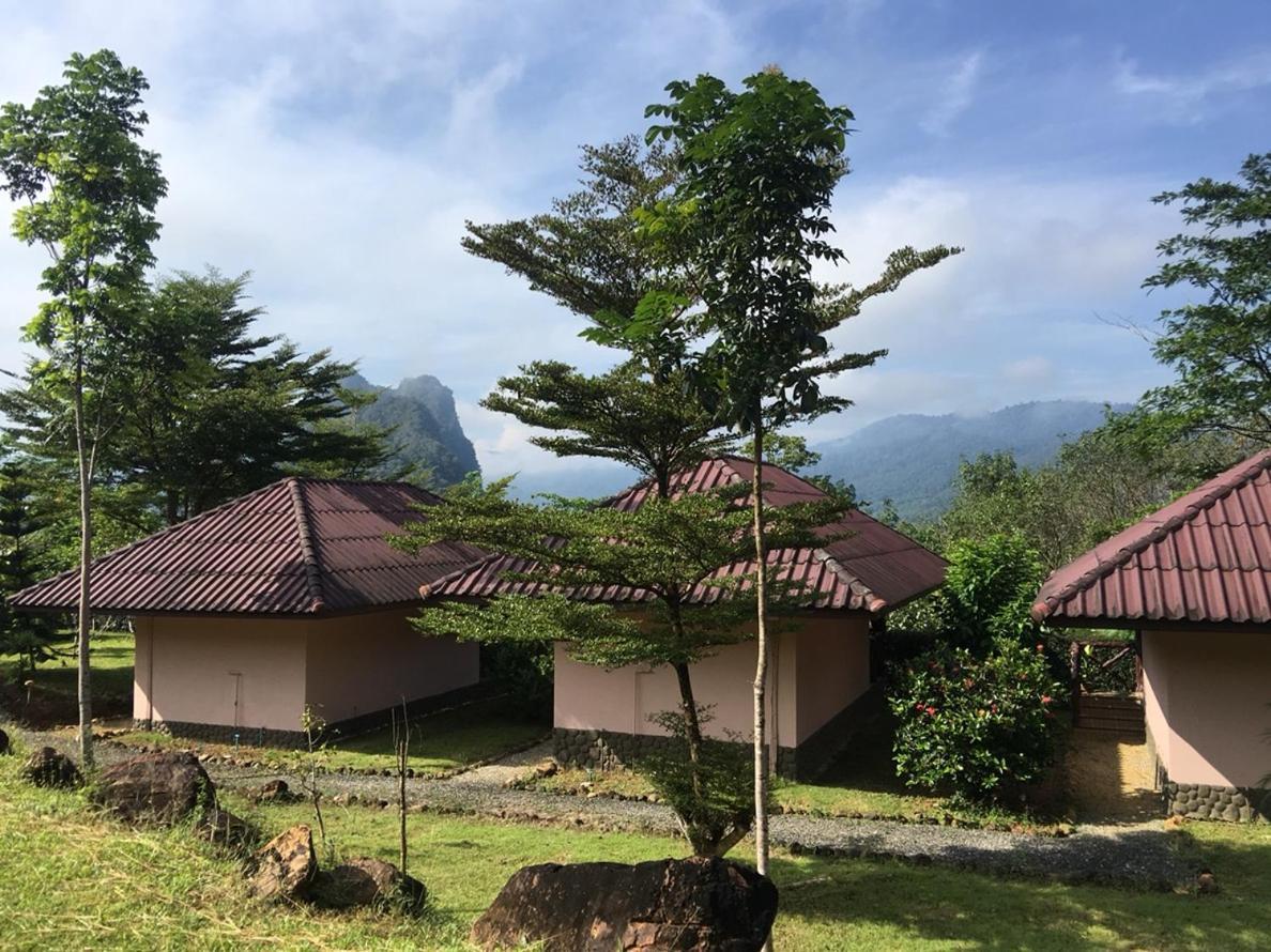 Khao Sok Hill Top Resort Khao Sok National Park Exterior foto